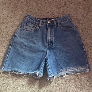 GAP Women’s Jean Shorts—Reverse Fit—Regular